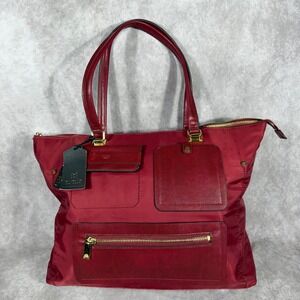 Tutilo New York "The Studio‎ Collection" Red Faux Snake Trim Laptop Tote Bag NWT
